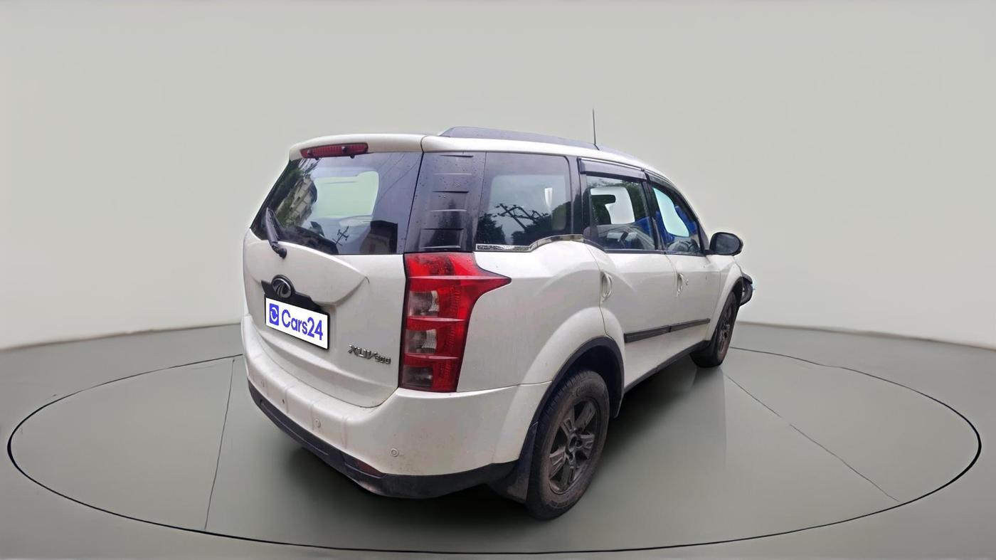 2012 Mahindra XUV500 W8, Diesel, Manual, 88,959 km, exterior