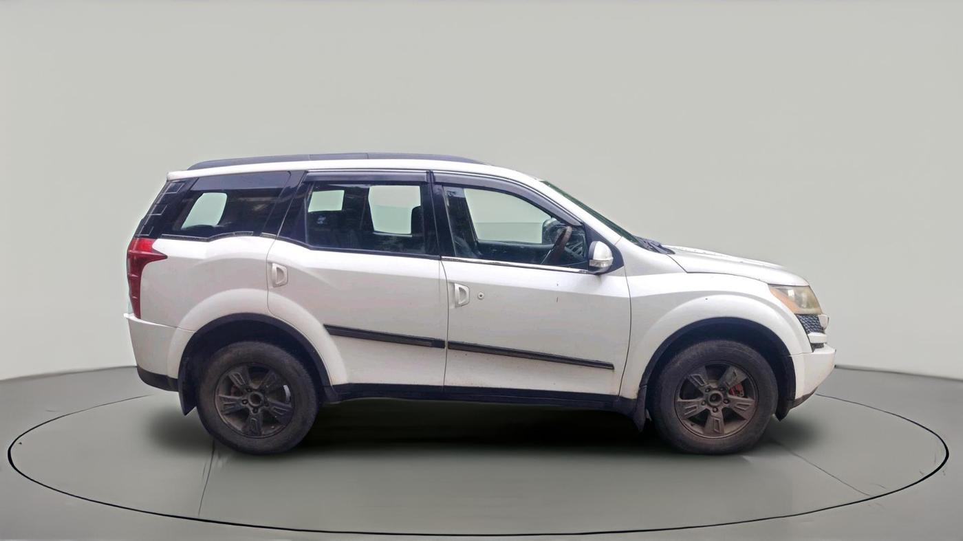 2012 Mahindra XUV500 W8, Diesel, Manual, 88,959 km, exterior