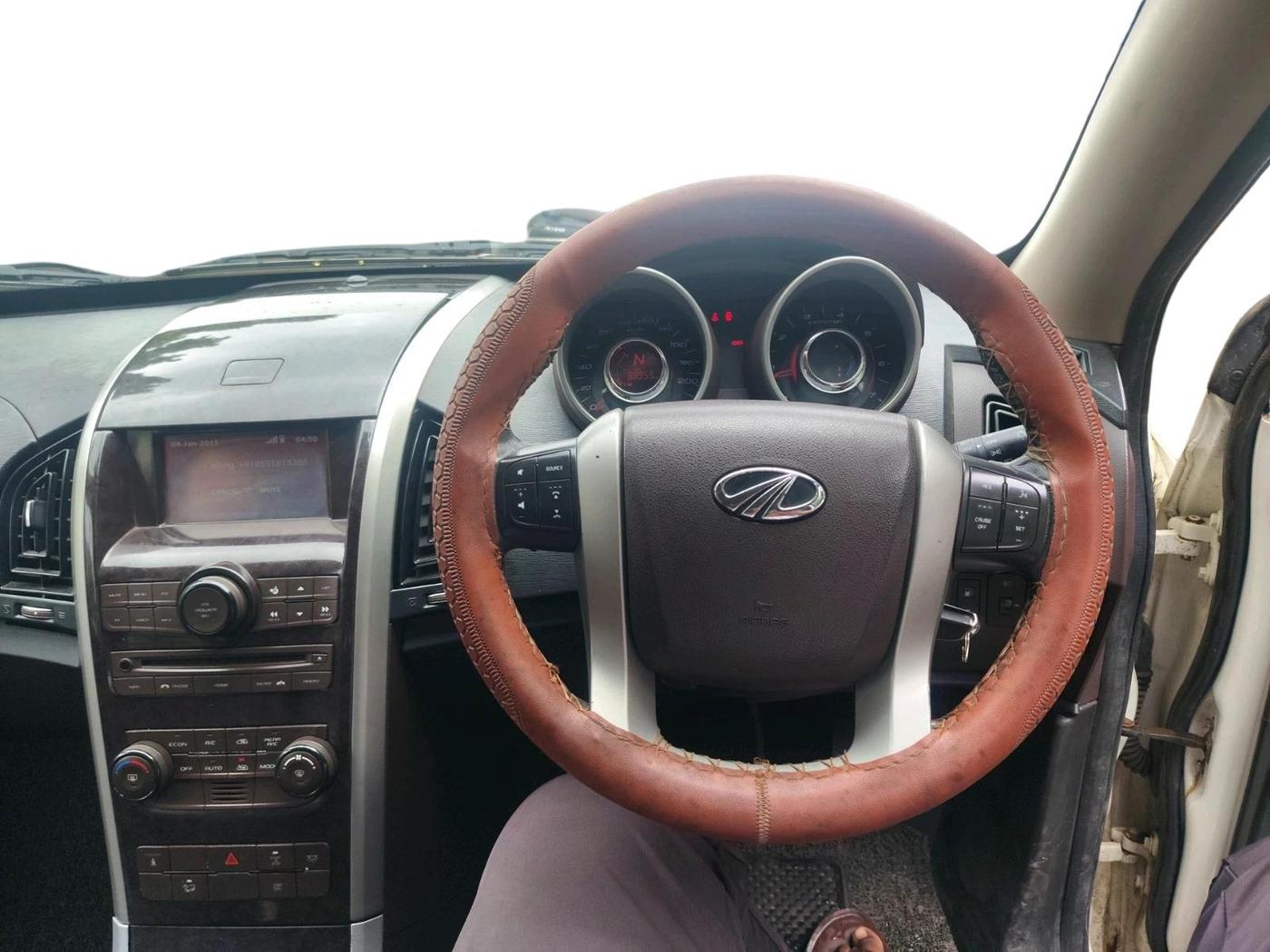 2012 Mahindra XUV500 W8, Diesel, Manual, 88,959 km, interior