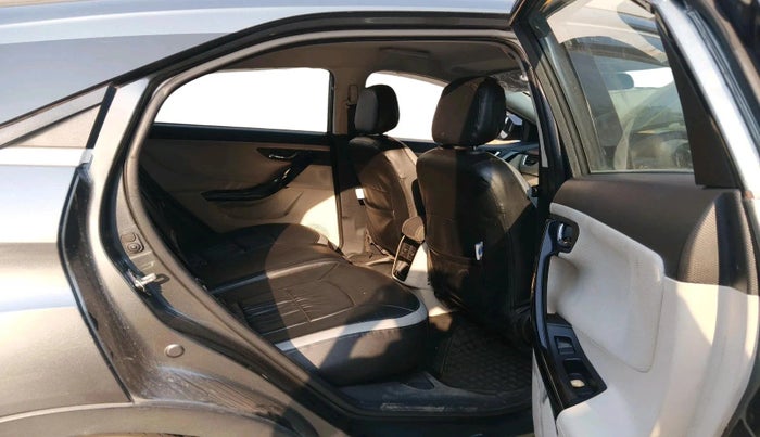 2022 Tata NEXON XZA PLUS PETROL, Petrol, Automatic, 28,172 km, interior