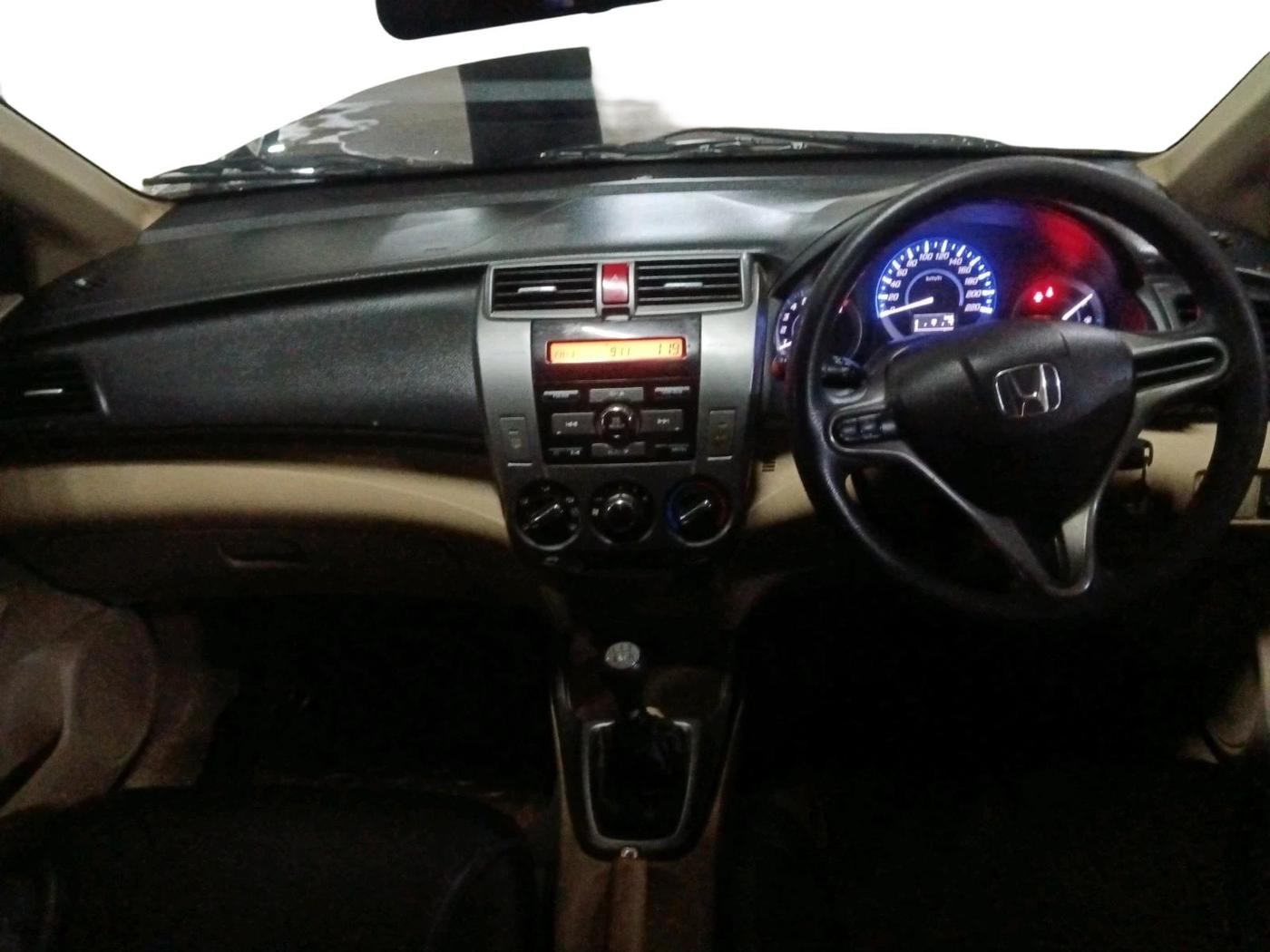 2013 Honda City 1.5L I-VTEC S MT, Petrol, Manual, 84,277 km, interior