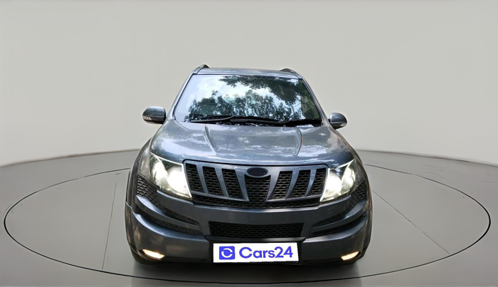 2014 Mahindra XUV500 W8, Diesel, Manual, 1,21,416 km, exterior