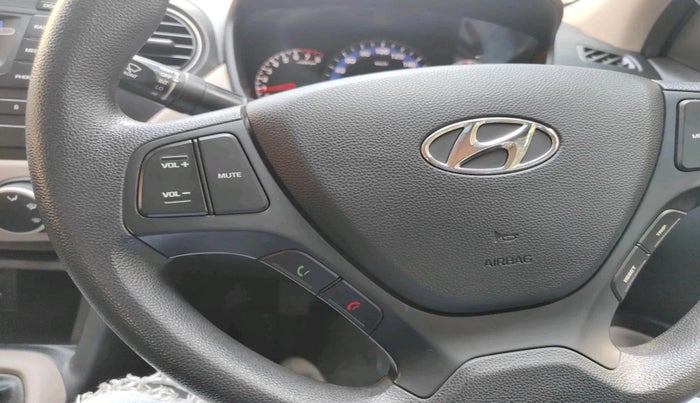 2017 Hyundai Xcent S 1.2, Petrol, Manual, 9,136 km, interior