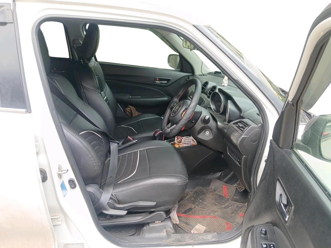 2019 Maruti Swift VXI AMT, Petrol, Automatic, 30,982 km, interior