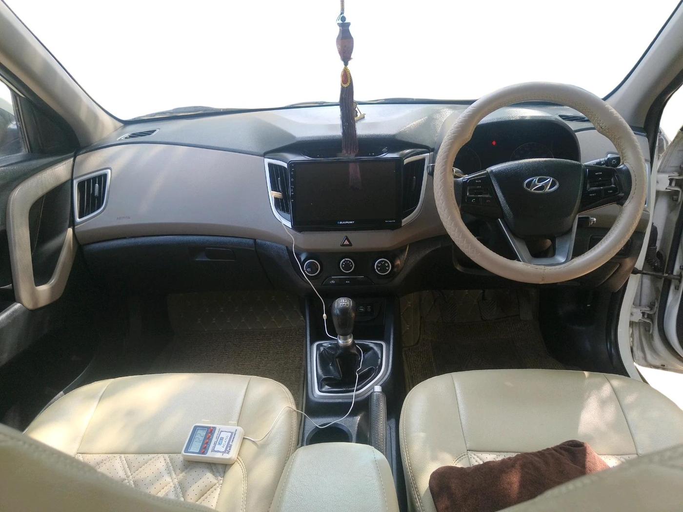 2017 Hyundai Creta E PLUS 1.6 PETROL, Petrol, Manual, 55,000 km, interior