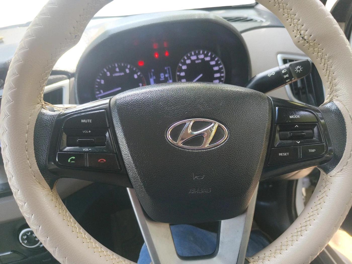 2017 Hyundai Creta E PLUS 1.6 PETROL, Petrol, Manual, 55,000 km, interior