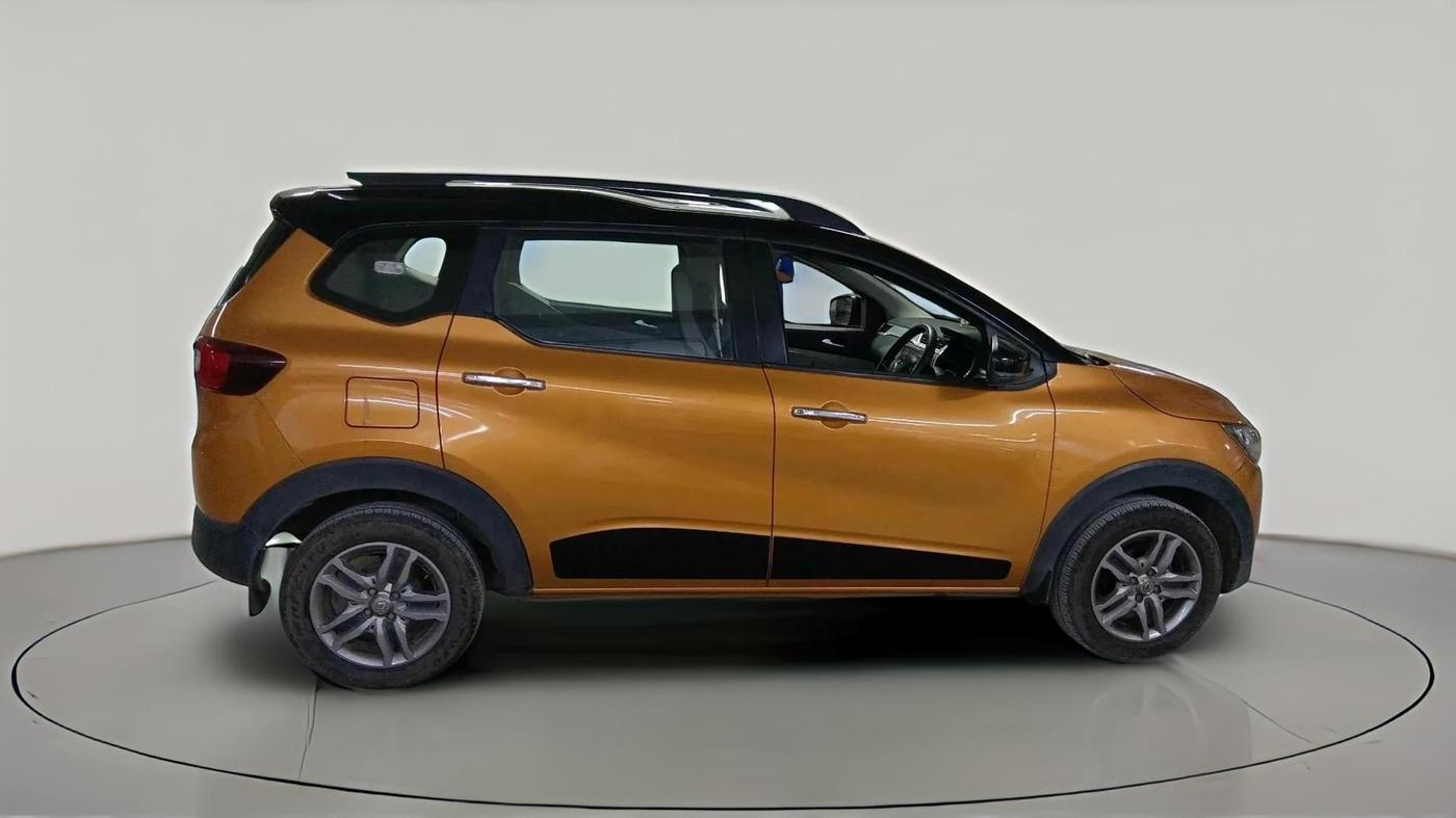 2024 Renault TRIBER RXZ AMT DUAL TONE, CNG, Automatic, 22,548 km, exterior