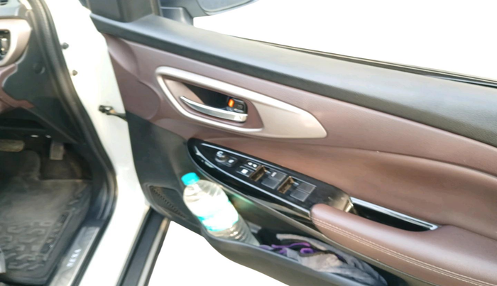 2024 Maruti FRONX ALPHA 1.0L TURBO 6 AT, Petrol, Automatic, 17,956 km, interior