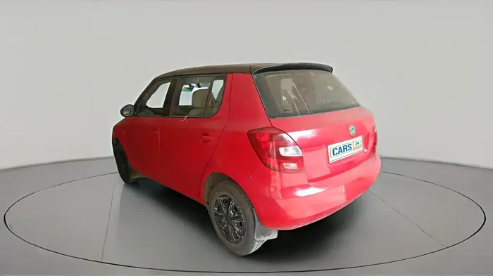 2011 Skoda Fabia AMBIENTE 1.2 MPI, Petrol, Manual, 1,41,811 km, exterior