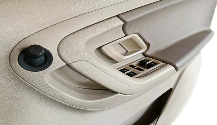 2011 Skoda Fabia AMBIENTE 1.2 MPI, Petrol, Manual, 1,41,811 km, interior