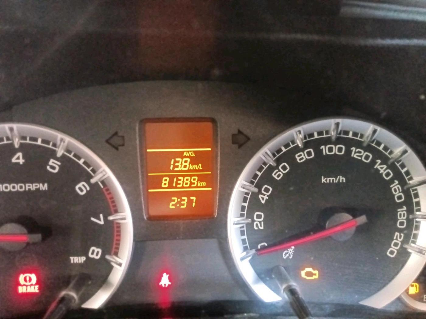 2015 Maruti Swift VXI, Petrol, Manual, 81,389 km, interior