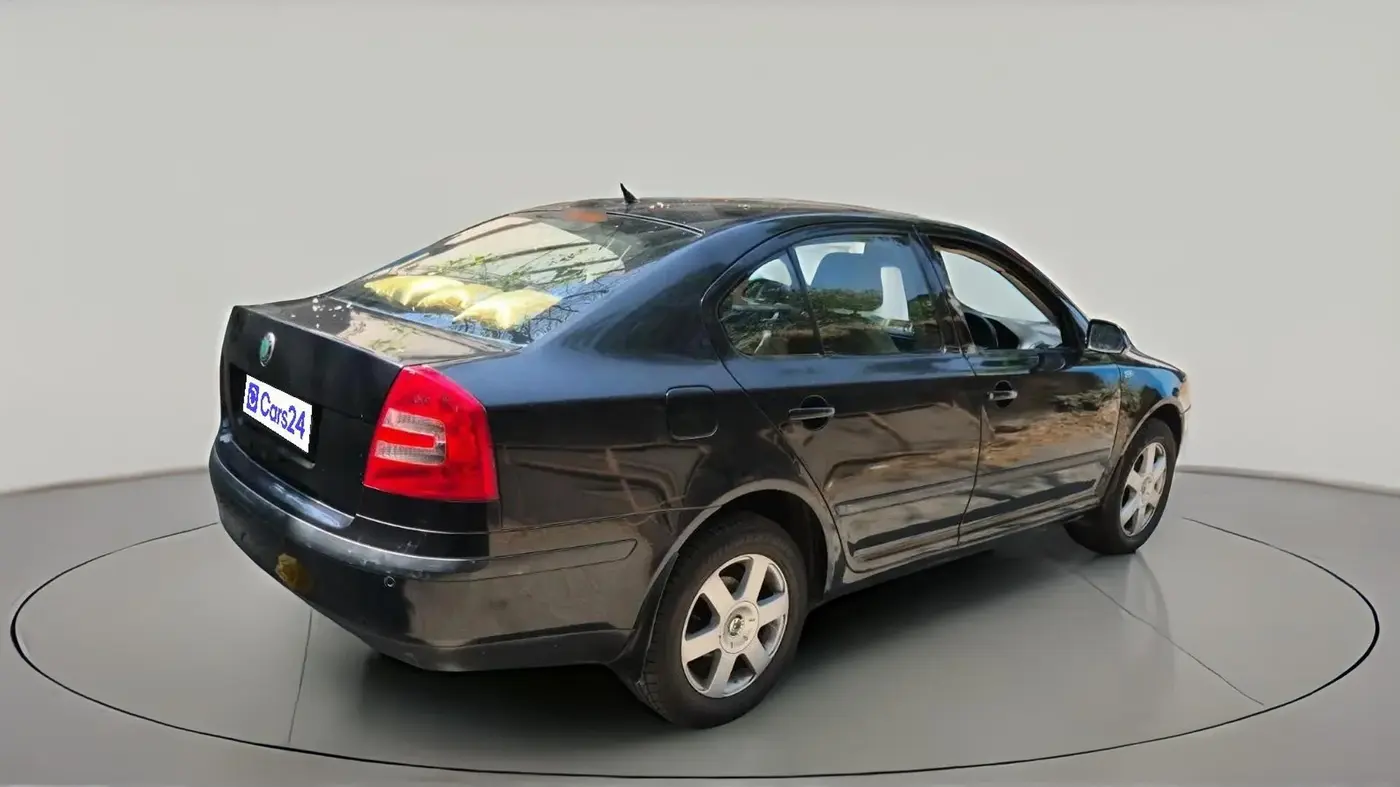 2007 Skoda Laura L&K 1.9 PD MT, Diesel, Manual, 1,09,548 km, exterior