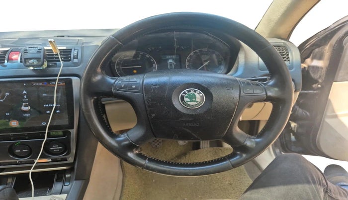 2007 Skoda Laura L&K 1.9 PD MT, Diesel, Manual, 1,09,548 km, interior