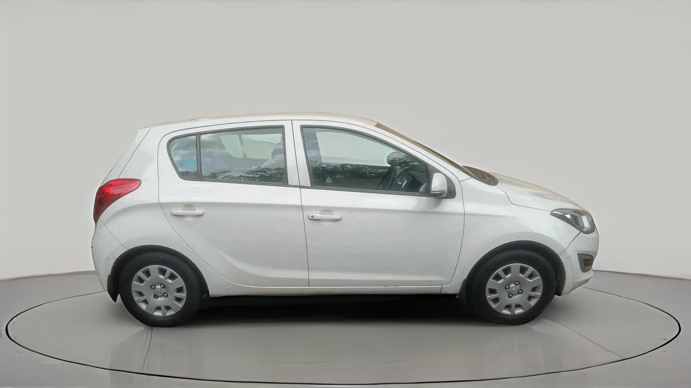 2012 Hyundai i20 MAGNA 1.2, CNG, Manual, 89,364 km, exterior