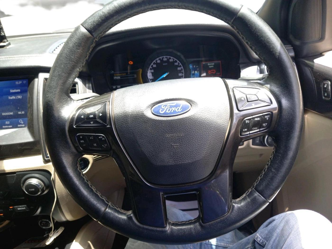 2021 Ford Endeavour TITANIUM PLUS 2.0 4X2 AT SUNROOF, Diesel, Automatic, 1,10,045 km, interior