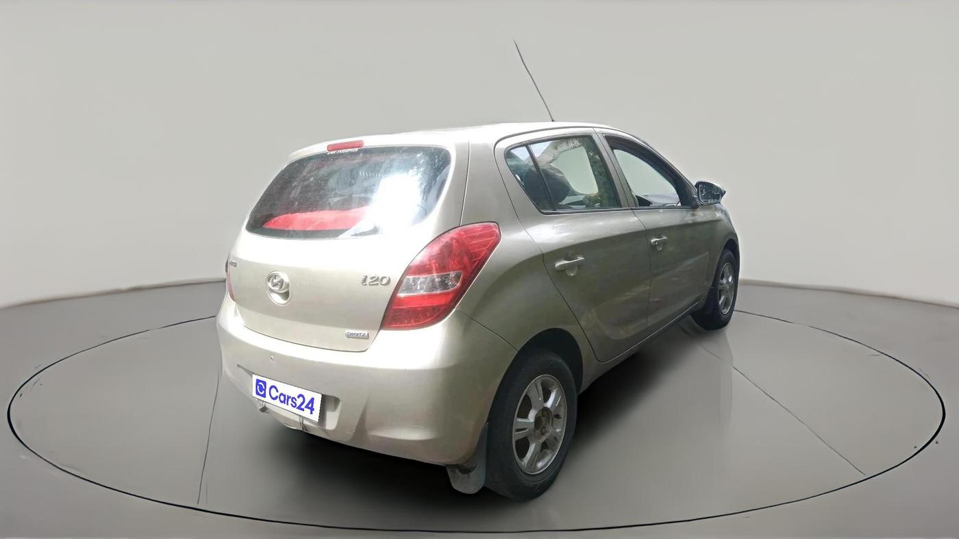 2011 Hyundai i20 SPORTZ 1.2, Petrol, Manual, 84,722 km, exterior