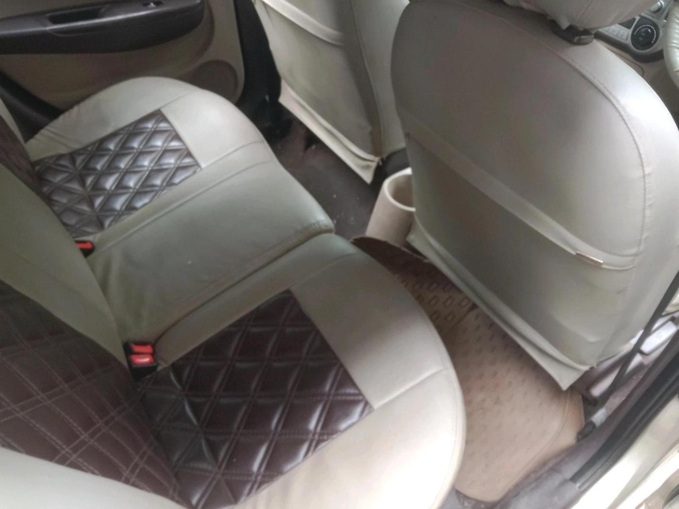 2011 Hyundai i20 SPORTZ 1.2, Petrol, Manual, 84,722 km, interior