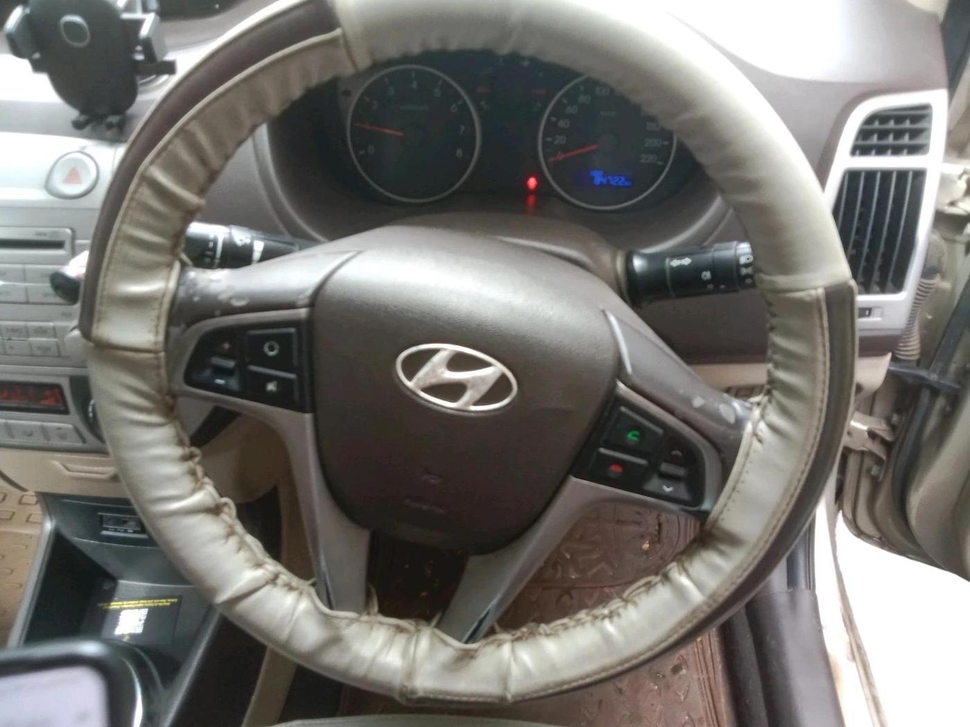 2011 Hyundai i20 SPORTZ 1.2, Petrol, Manual, 84,722 km, interior
