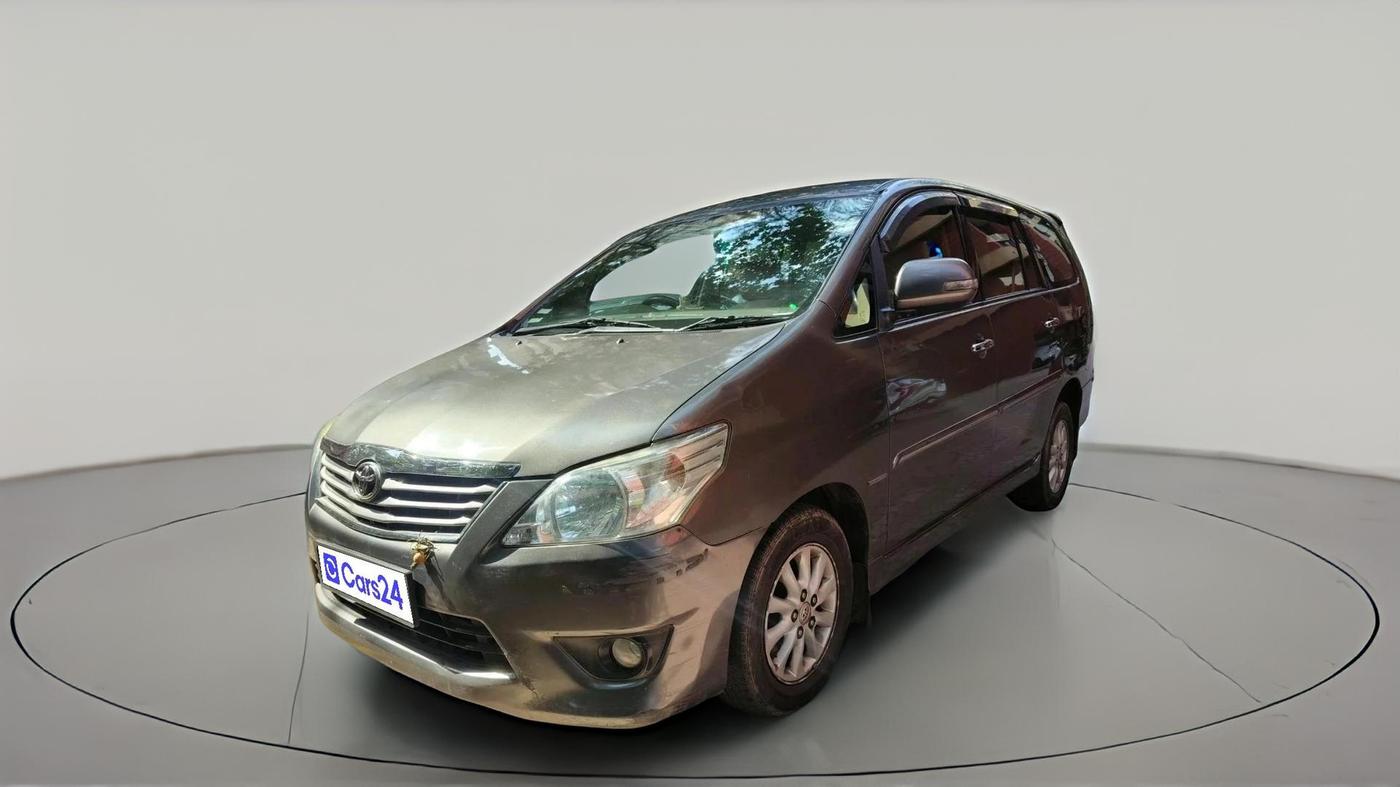 2012 Toyota Innova VX 2.5 7 STR, Diesel, Manual, 2,38,257 km, exterior