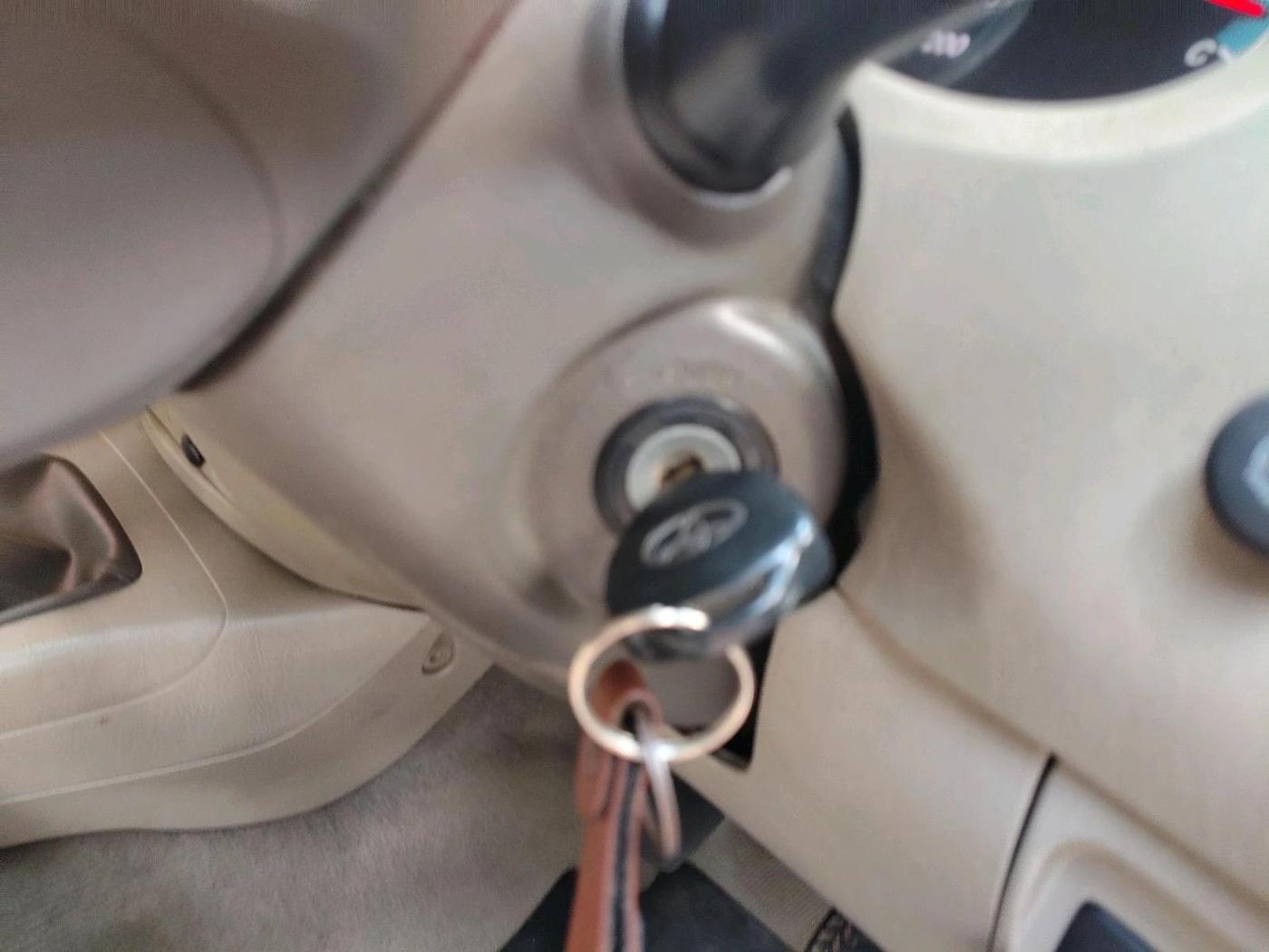 2012 Toyota Innova VX 2.5 7 STR, Diesel, Manual, 2,38,257 km, interior