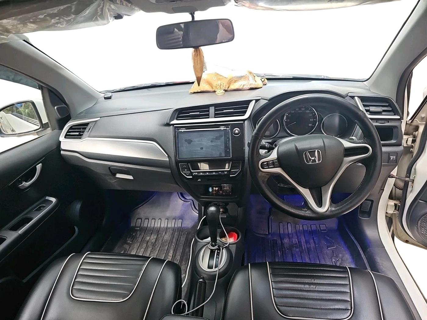 2018 Honda BR-V 1.5L I-VTEC V CVT, Petrol, Automatic, 70,493 km, interior