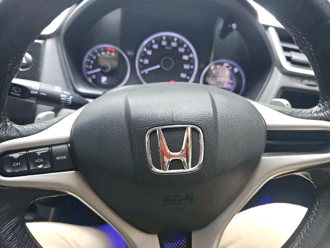 2018 Honda BR-V 1.5L I-VTEC V CVT, Petrol, Automatic, 70,493 km, interior