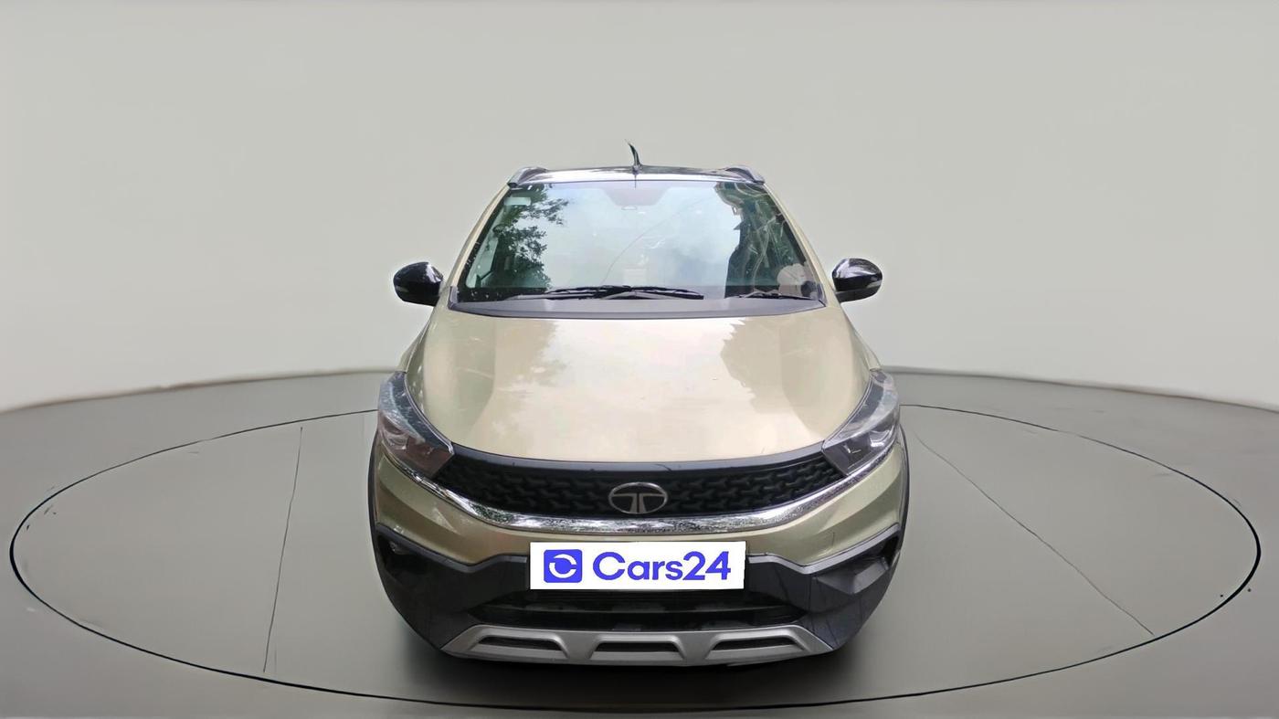 2024 Tata TIAGO NRG XZ MT, Petrol, Manual, 5,628 km, exterior