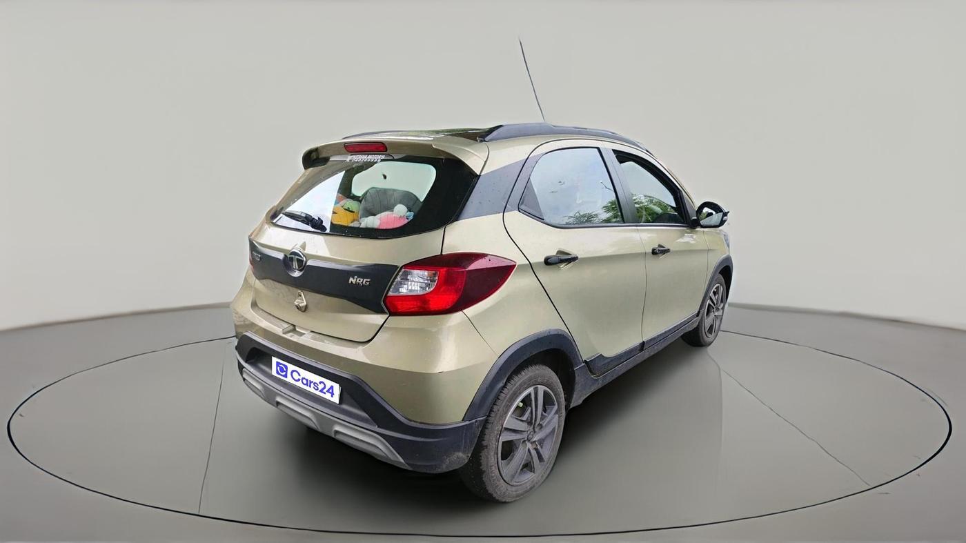 2024 Tata TIAGO NRG XZ MT, Petrol, Manual, 5,628 km, exterior