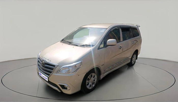 2012 Toyota Innova GX 2.5 8 STR, Diesel, Manual, 1,26,599 km, exterior