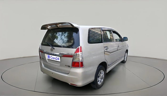 2012 Toyota Innova GX 2.5 8 STR, Diesel, Manual, 1,26,599 km, exterior