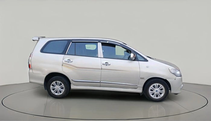 2012 Toyota Innova GX 2.5 8 STR, Diesel, Manual, 1,26,599 km, exterior