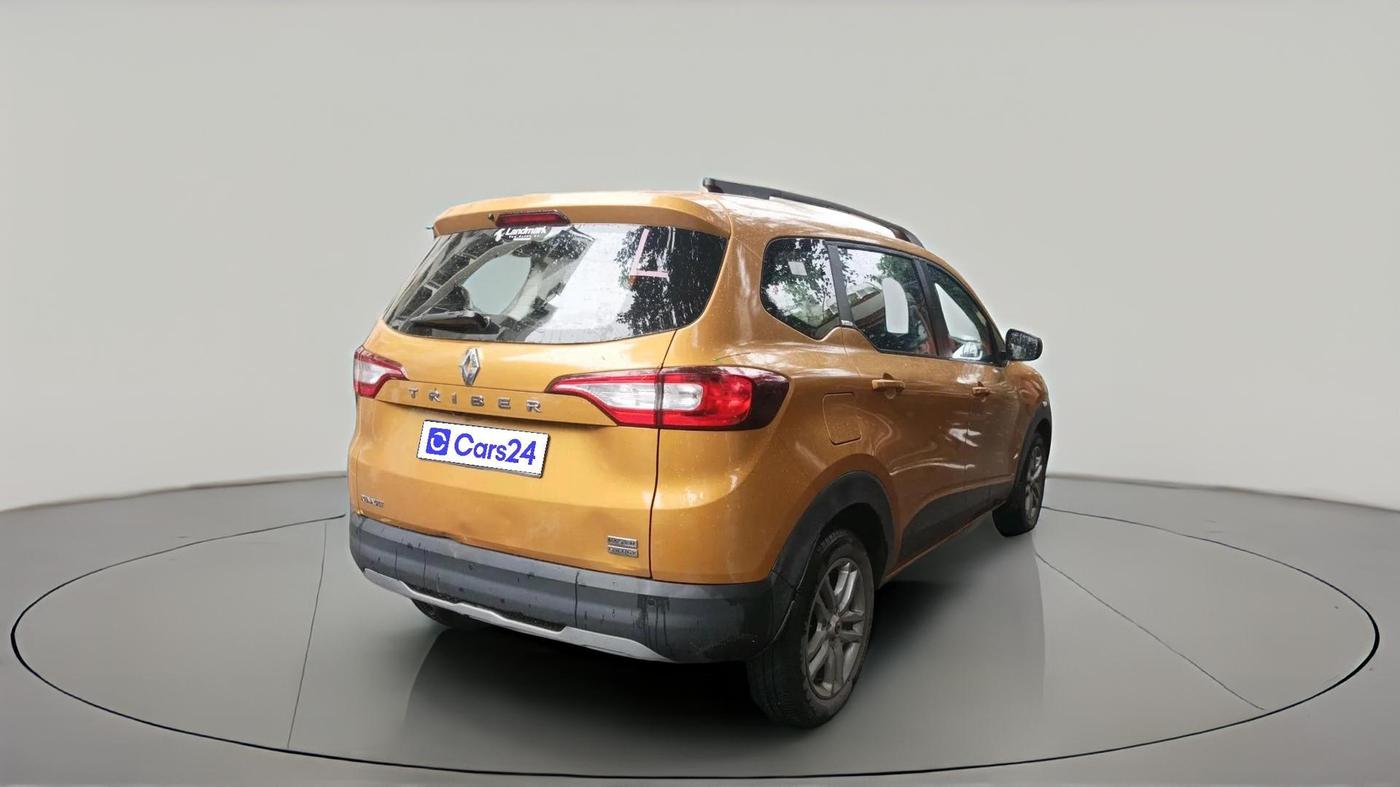 2020 Renault TRIBER RXZ AMT, Petrol, Automatic, 21,272 km, exterior