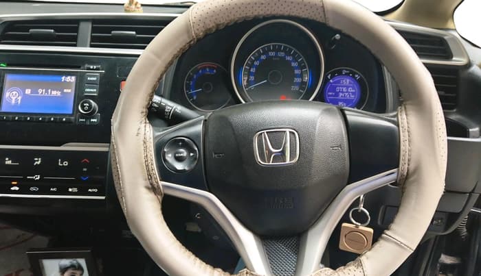 2016 Honda Jazz 1.5L I-DTEC V, Diesel, Manual, 77,610 km, interior