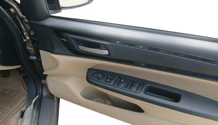 2019 Honda Amaze 1.2L I-VTEC S CVT, Petrol, Automatic, 43,215 km, interior