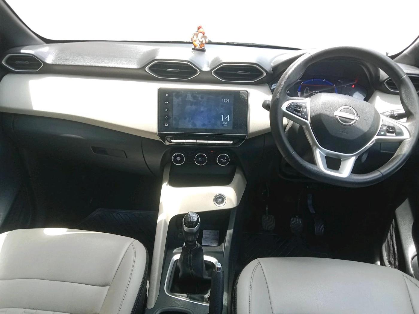 2021 Nissan MAGNITE XV MT, Petrol, Manual, 27,158 km, interior