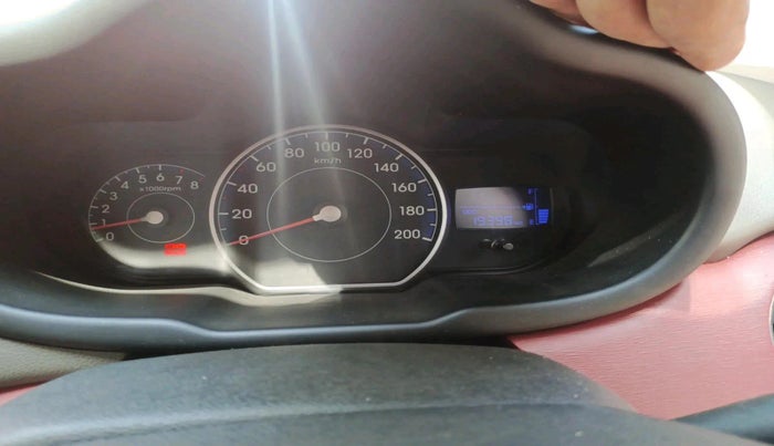 2014 Hyundai i10 MAGNA 1.2, Petrol, Manual, 19,398 km, interior