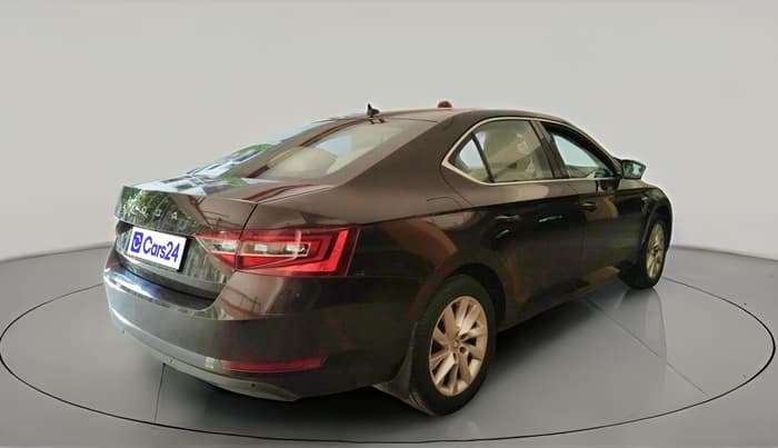 2017 Skoda Superb L&K 1.8 TSI AT, Petrol, Automatic, 86,842 km, exterior