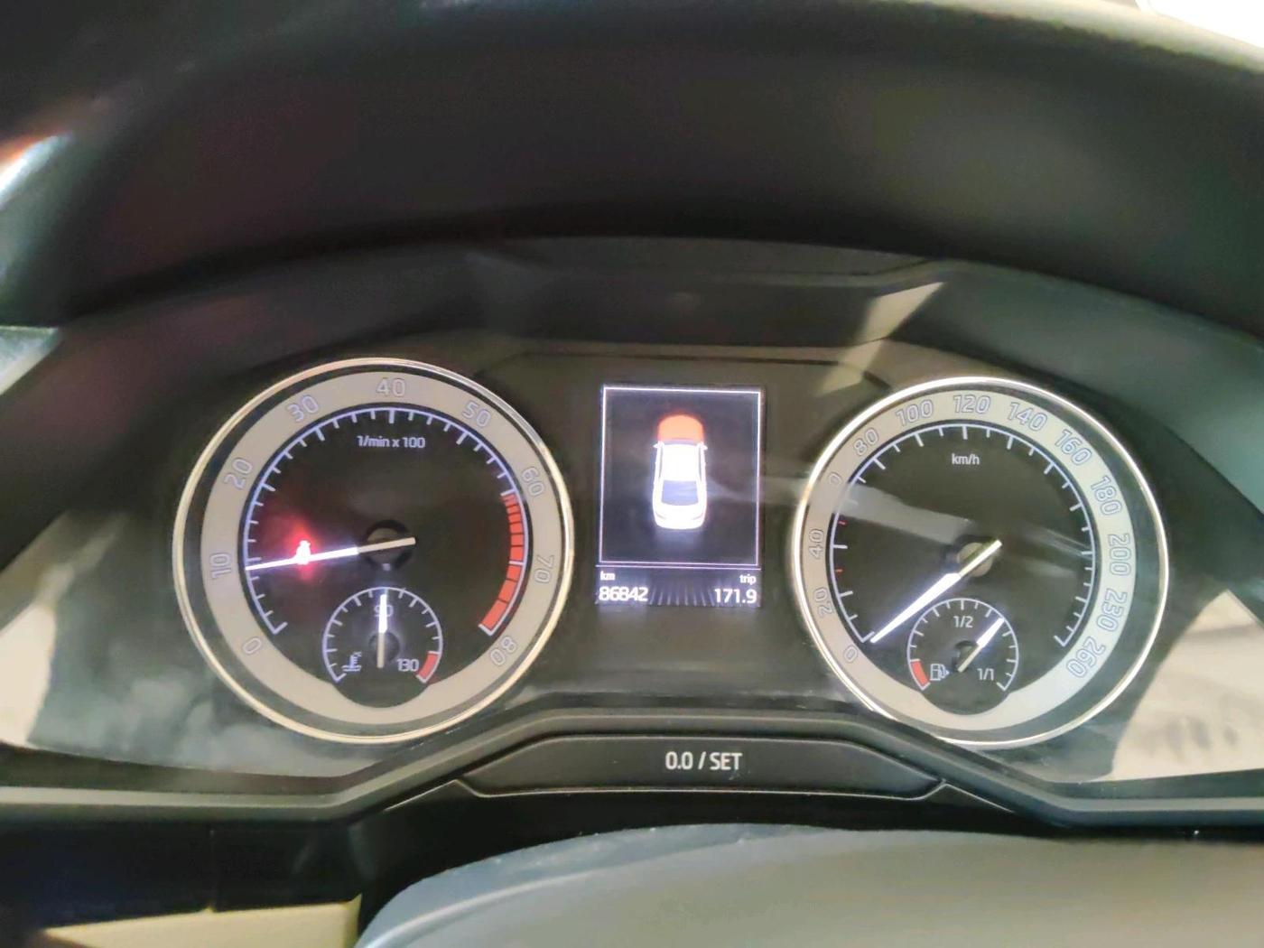 2017 Skoda Superb L&K 1.8 TSI AT, Petrol, Automatic, 86,842 km, interior