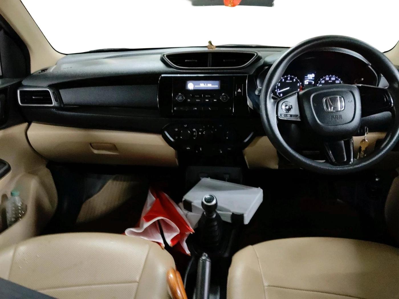 2019 Honda Amaze 1.2L I-VTEC S, Petrol, Manual, 1,09,669 km, interior