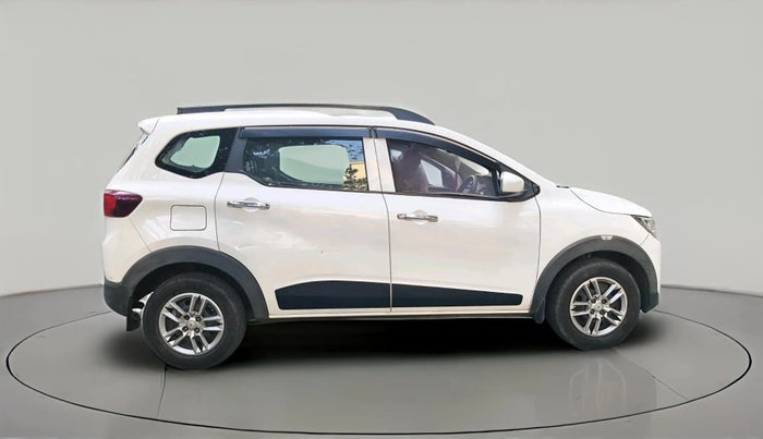 2020 Renault TRIBER RXL MT, Petrol, Manual, 45,690 km, exterior