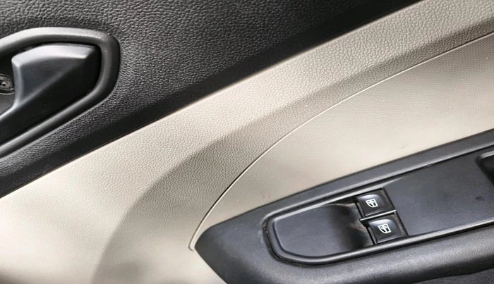 2020 Renault TRIBER RXL MT, Petrol, Manual, 45,690 km, interior