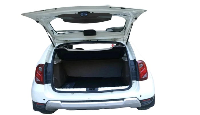 2017 Renault Duster 110 PS RXZ DIESEL, Diesel, Manual, 1,66,215 km, exterior