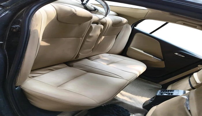 2016 Honda City 1.5L I-DTEC V, Diesel, Manual, 1,47,818 km, interior