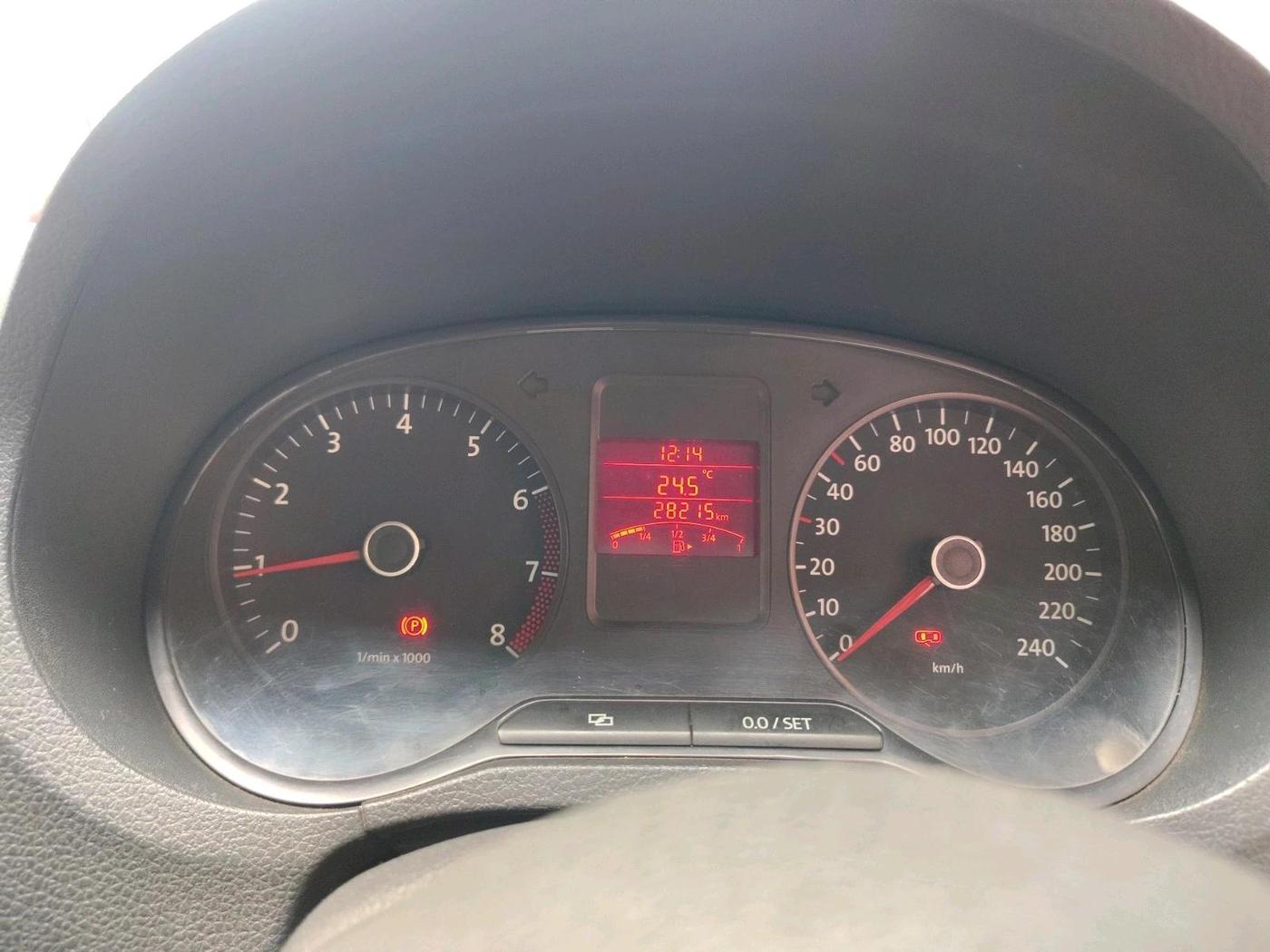 2012 Volkswagen Polo TRENDLINE 1.2L PETROL, Petrol, Manual, 28,215 km, interior