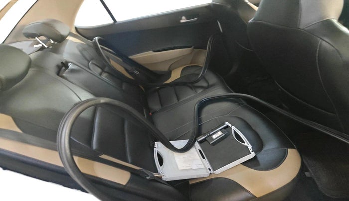 2014 Hyundai Xcent S AT 1.2 (O), Petrol, Automatic, 58,582 km, interior