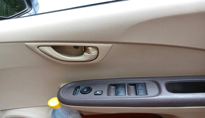 2013 Honda Brio S MT, Petrol, Manual, 56,917 km, interior