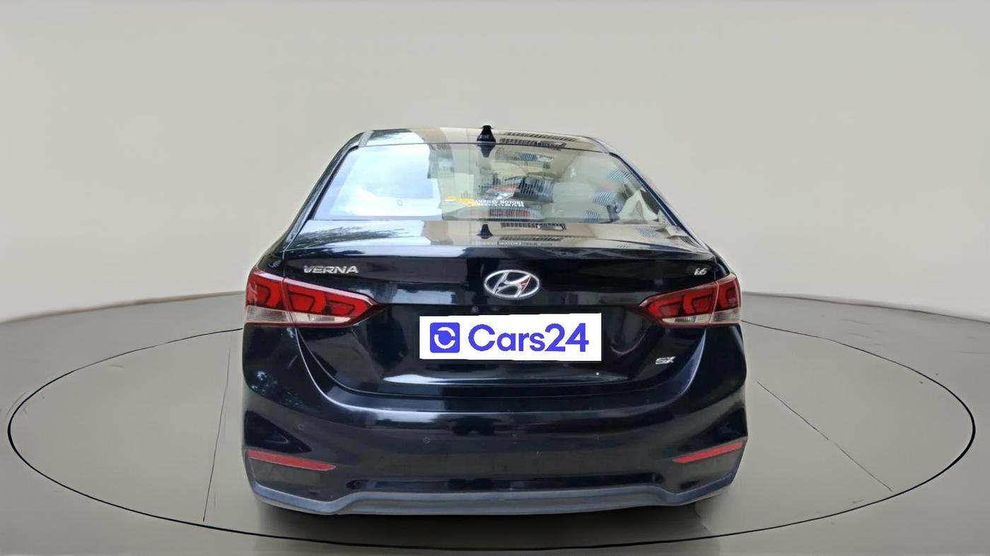 2018 Hyundai Verna 1.6 VTVT SX (O) AT, Petrol, Automatic, 24,795 km, exterior