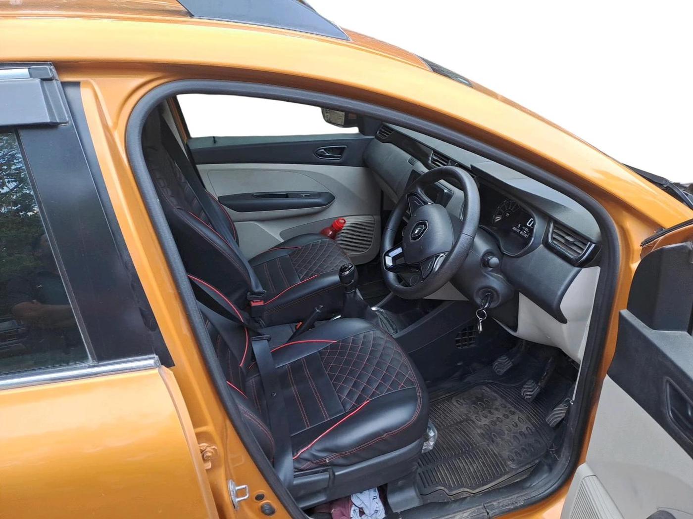 2019 Renault TRIBER RXT, Petrol, Manual, 43,100 km, interior