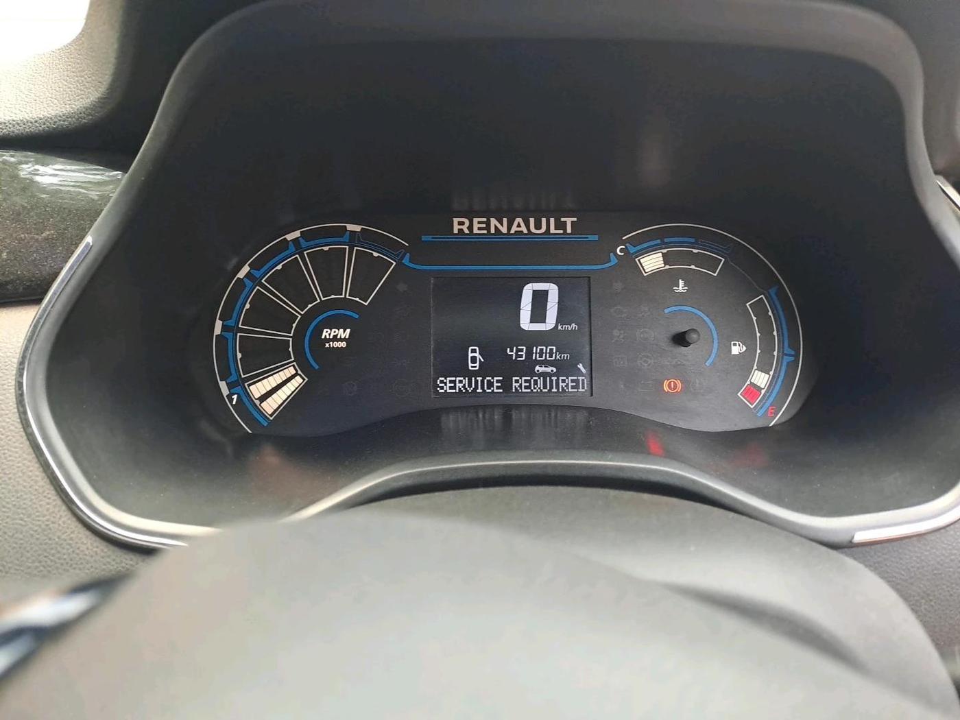 2019 Renault TRIBER RXT, Petrol, Manual, 43,100 km, interior