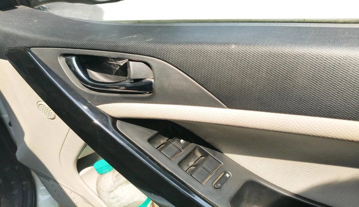 2023 Tata NEXON XZA PLUS SUNROOF PETROL, Petrol, Automatic, 10,229 km, interior